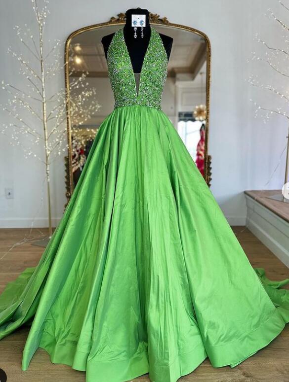 2024 Halter Neck Long Prom Dress with Beading Top BP1035