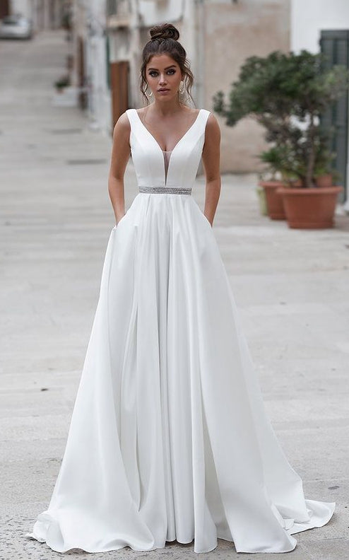 V-neck Open Back A-line Wedding Dresses with Beading  ,Fashion Custom made Bridal Dress PDW067