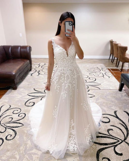 V-neck A-line Lace/Tulle Wedding Dresses,Fashion Custom made Bridal Dress,PDW086