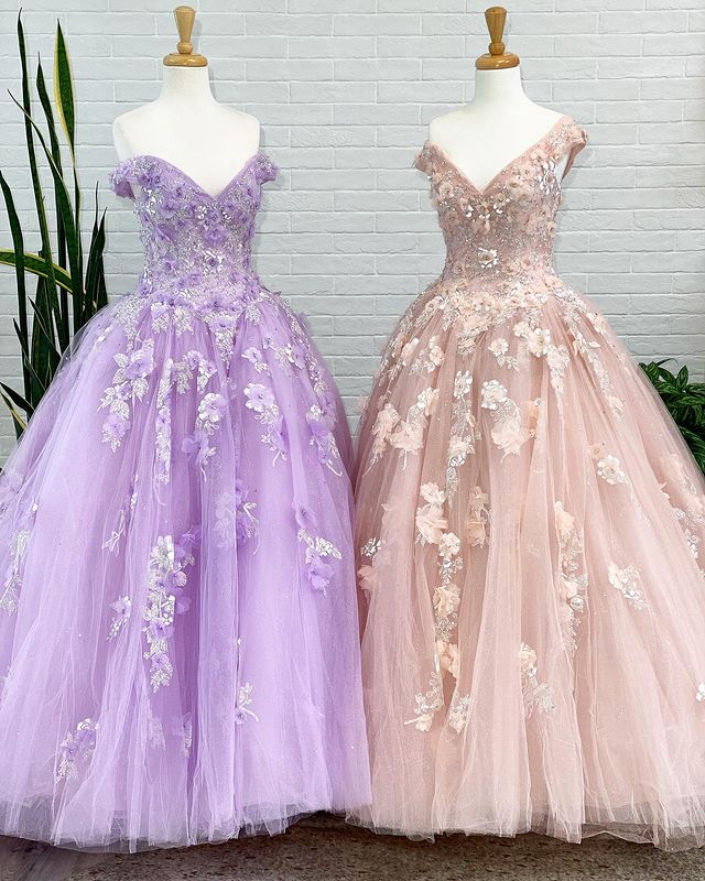 V-neck Ball Gown Tulle Long Prom Dresses with Appliques and Beading,Sweet 16 Quinceanera Dress,BP258